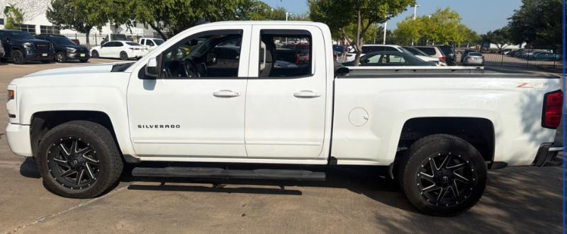 Chevrolet Silverado 1500 LT Double Cab 4WD 2017