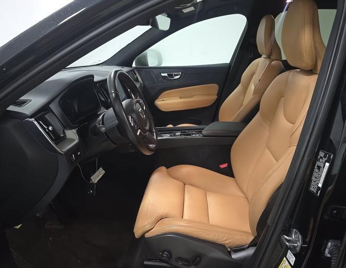 Volvo XC60 T6 Momentum AWD 2019