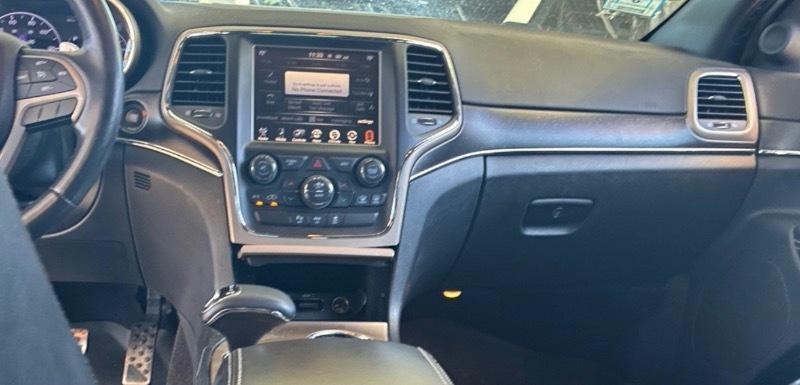 Jeep Grand Cherokee Limited 4WD 2015