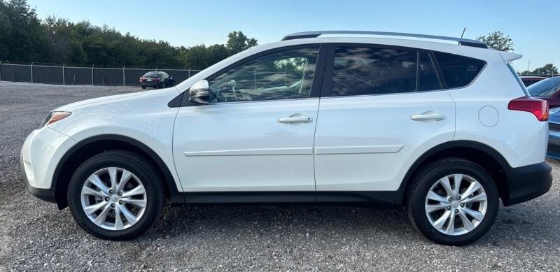Toyota RAV4 Limited FWD 2014