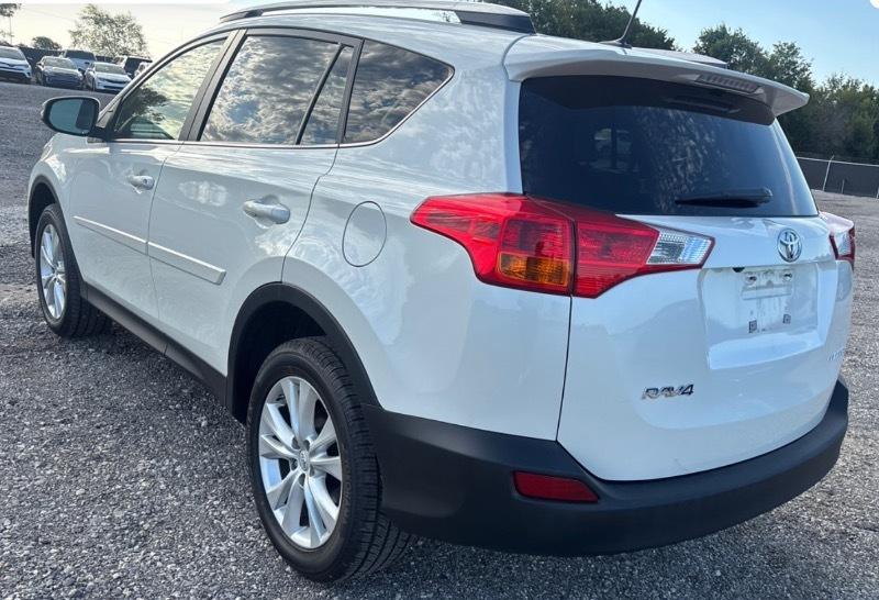 Toyota RAV4 Limited FWD 2014