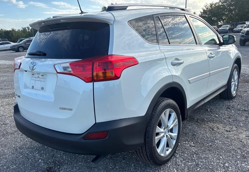 Toyota RAV4 Limited FWD 2014