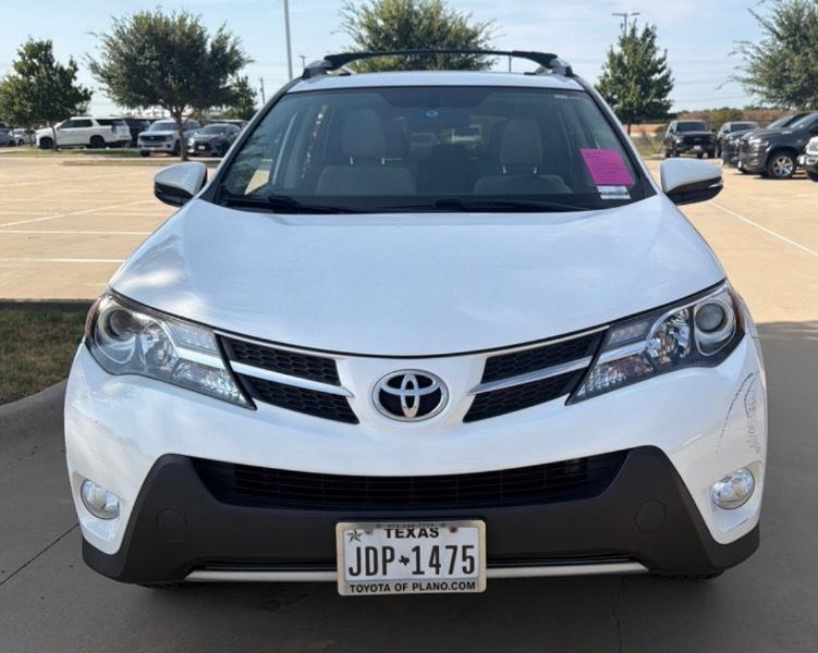 Toyota RAV4 XLE FWD 2014