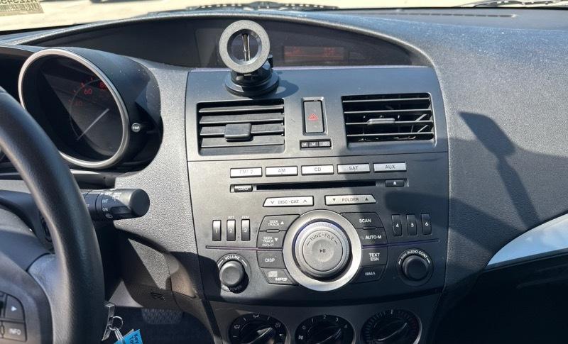 Mazda MAZDA3 s Sport 5-Door 2010