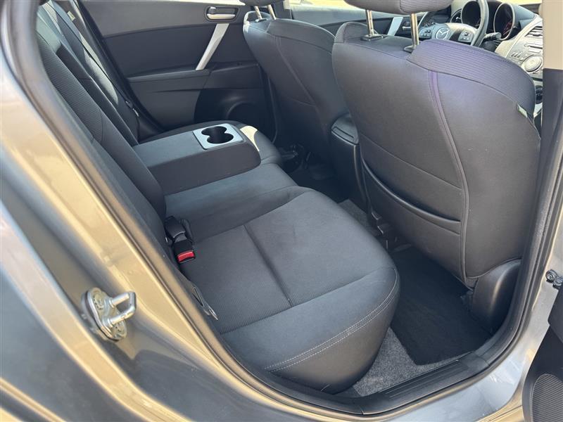 Mazda MAZDA3 s Sport 5-Door 2010