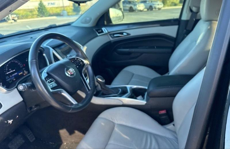 Cadillac SRX Standard FWD 2016