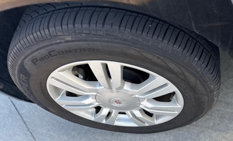 Cadillac SRX Standard FWD 2016