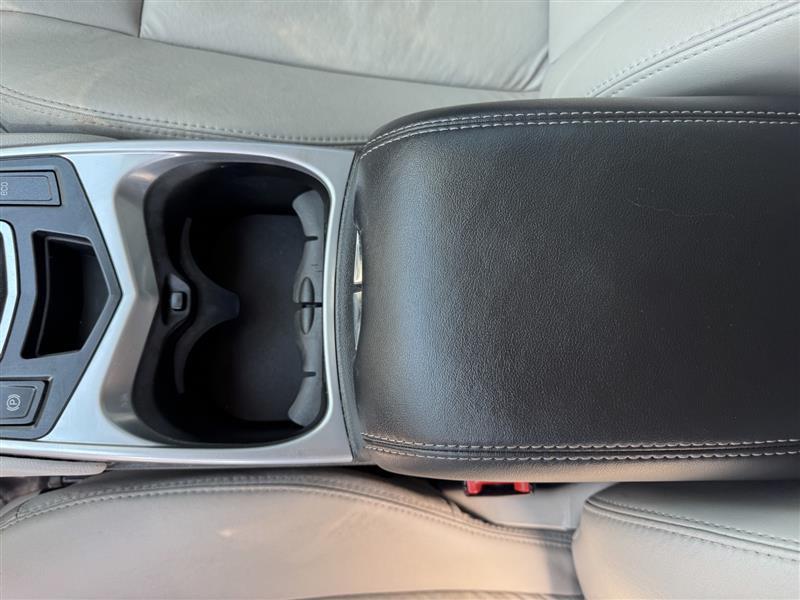 Cadillac SRX Standard FWD 2016