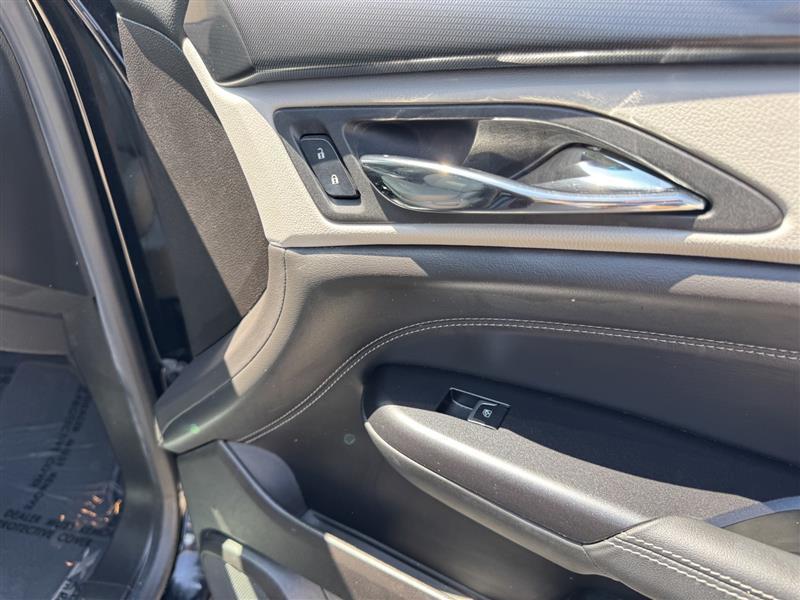 Cadillac SRX Standard FWD 2016