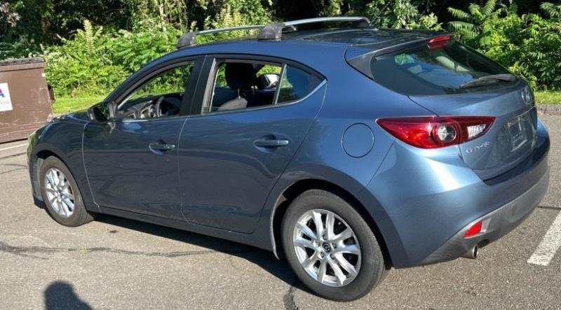 Mazda MAZDA3 i Touring 4D Hatchback 2015
