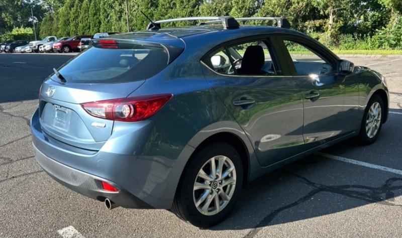 Mazda MAZDA3 i Touring 4D Hatchback 2015