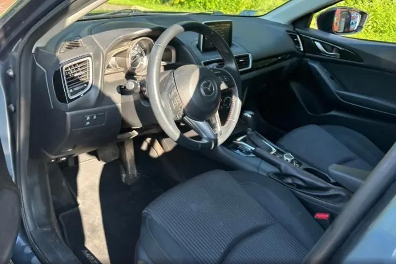 Mazda MAZDA3 i Touring 4D Hatchback 2015