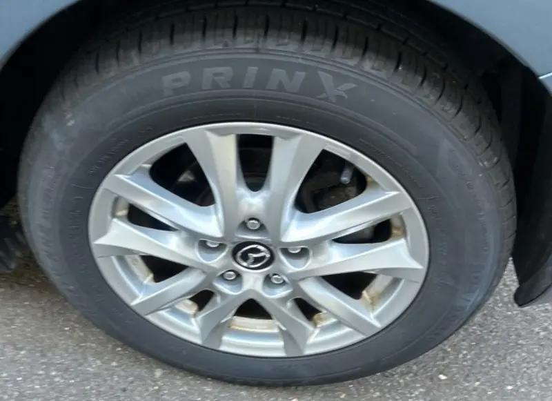 Mazda MAZDA3 i Touring 4D Hatchback 2015
