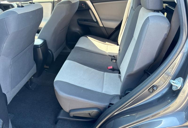 Toyota RAV4 LE AWD 2014