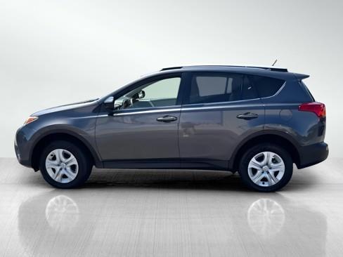 Toyota RAV4 LE AWD 2014