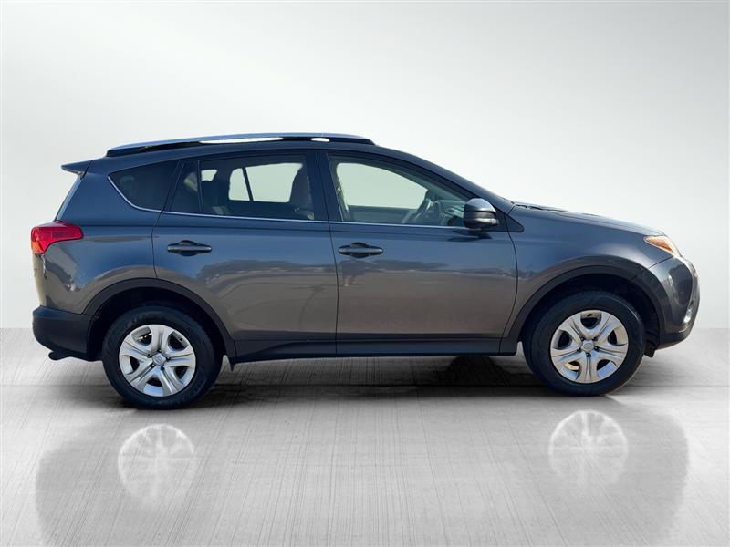 Toyota RAV4 LE AWD 2014