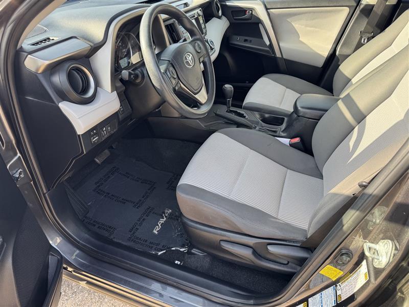 Toyota RAV4 LE AWD 2014