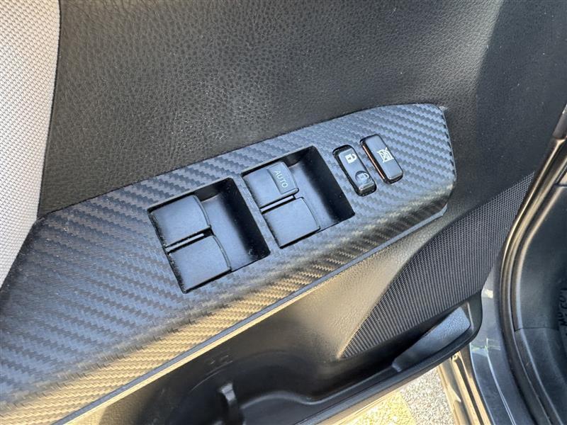 Toyota RAV4 LE AWD 2014