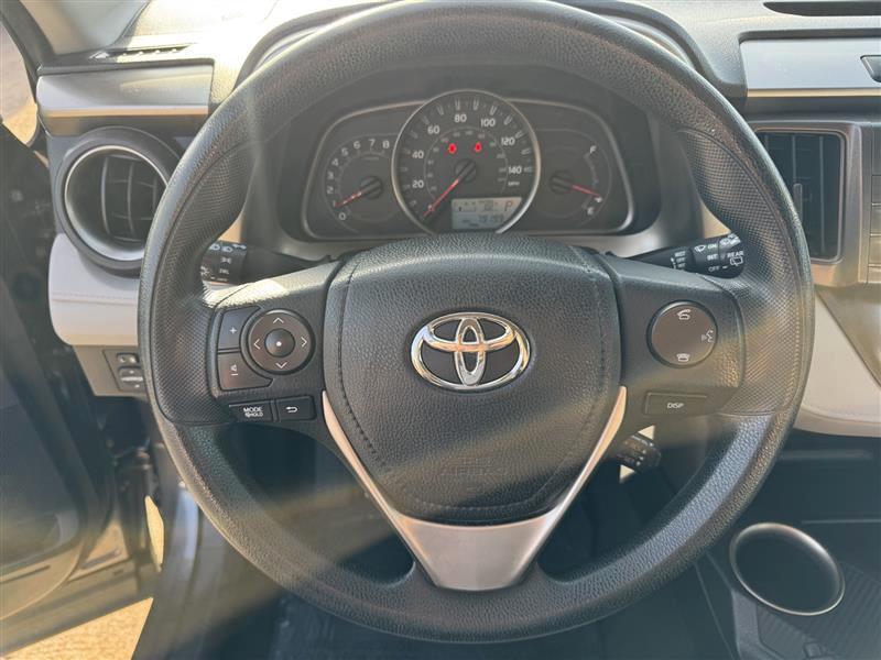 Toyota RAV4 LE AWD 2014