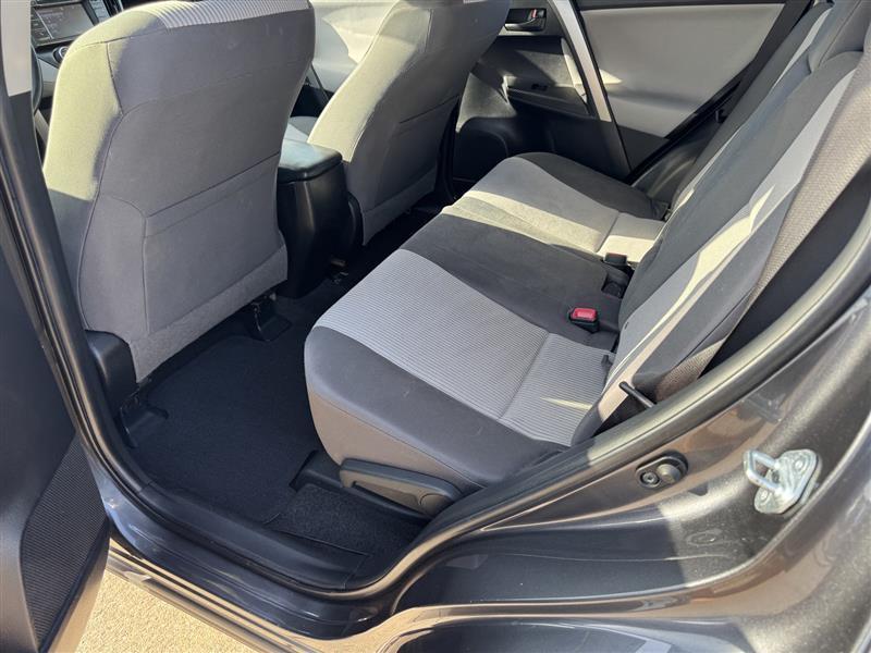 Toyota RAV4 LE AWD 2014