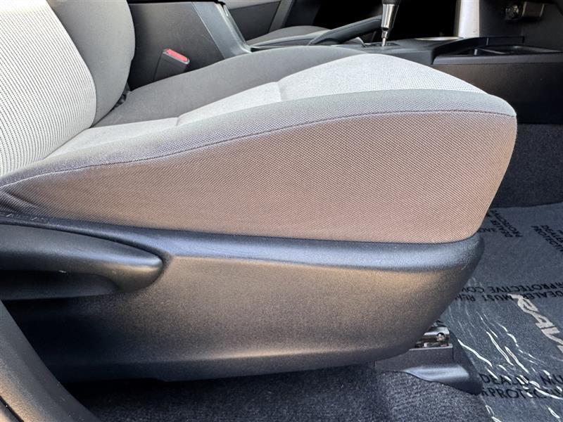 Toyota RAV4 LE AWD 2014