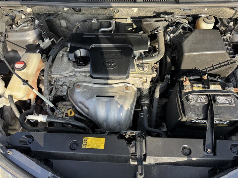 Toyota RAV4 LE AWD 2014