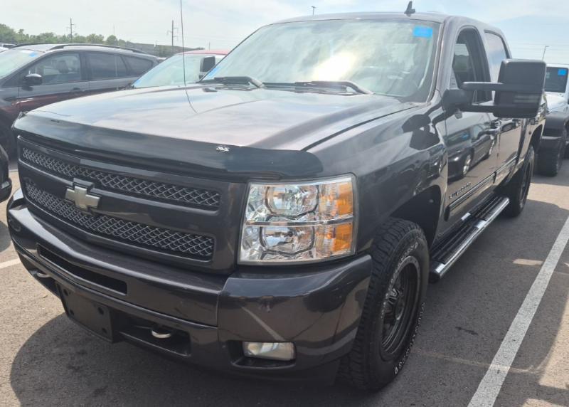 Chevrolet Silverado 1500 LTZ Z71 Crew Cab 4WD 2010