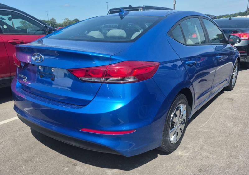 Hyundai Elantra SE 2017
