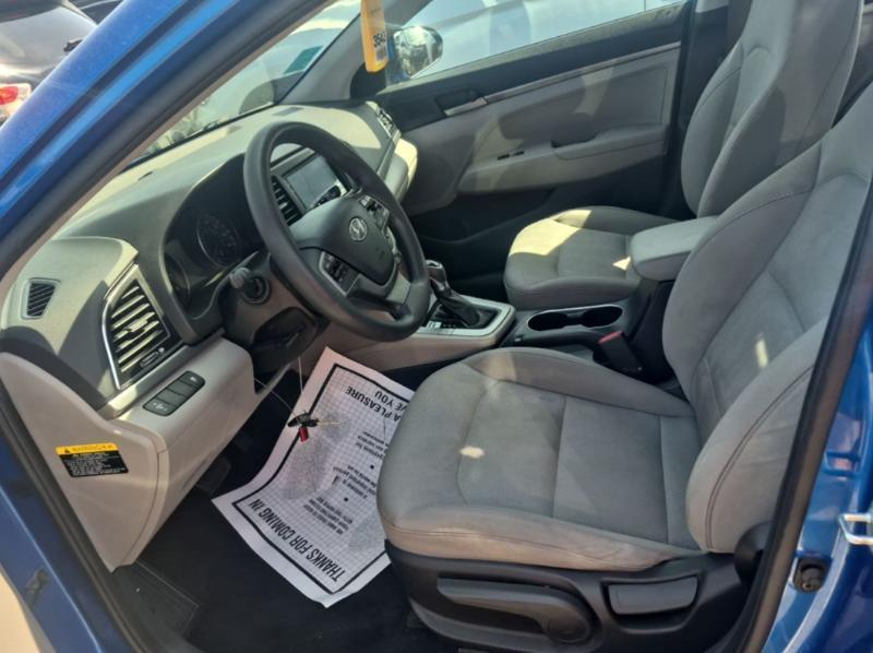 Hyundai Elantra SE 2017