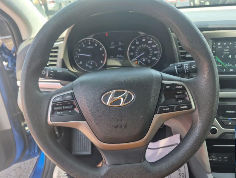 Hyundai Elantra SE 2017