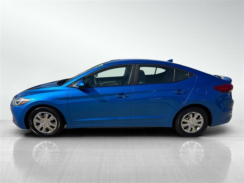 Hyundai Elantra SE 2017