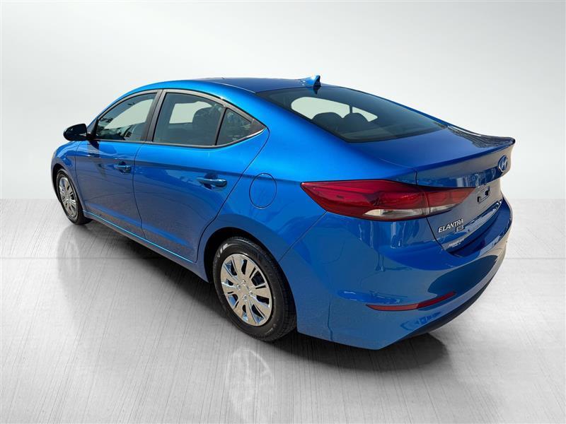 Hyundai Elantra SE 2017