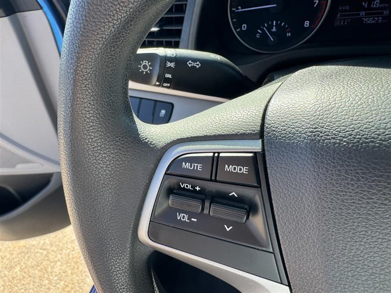 Hyundai Elantra SE 2017