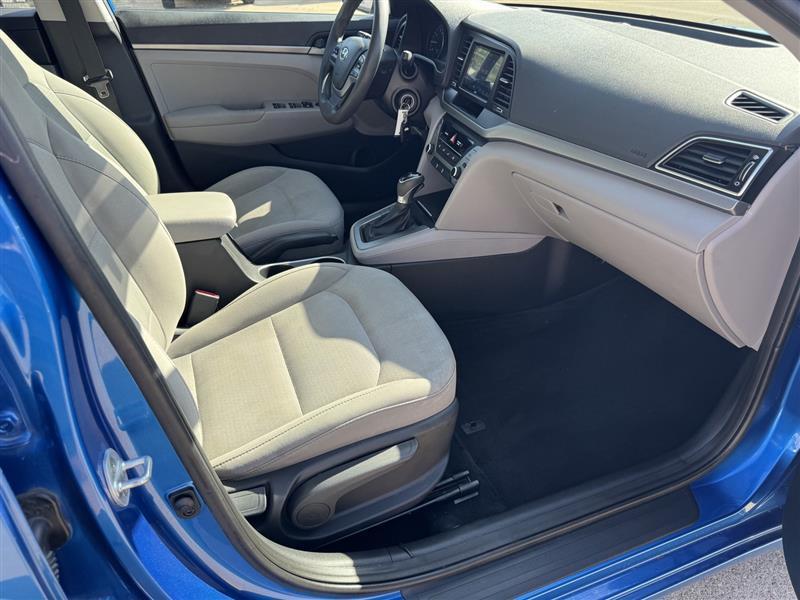 Hyundai Elantra SE 2017