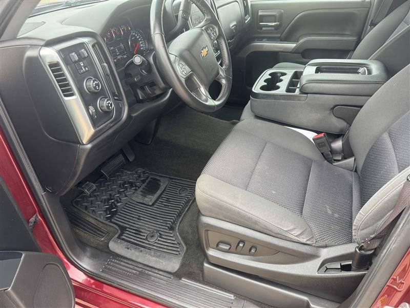 Chevrolet Silverado photo 9