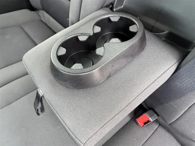 Chevrolet Silverado photo 25