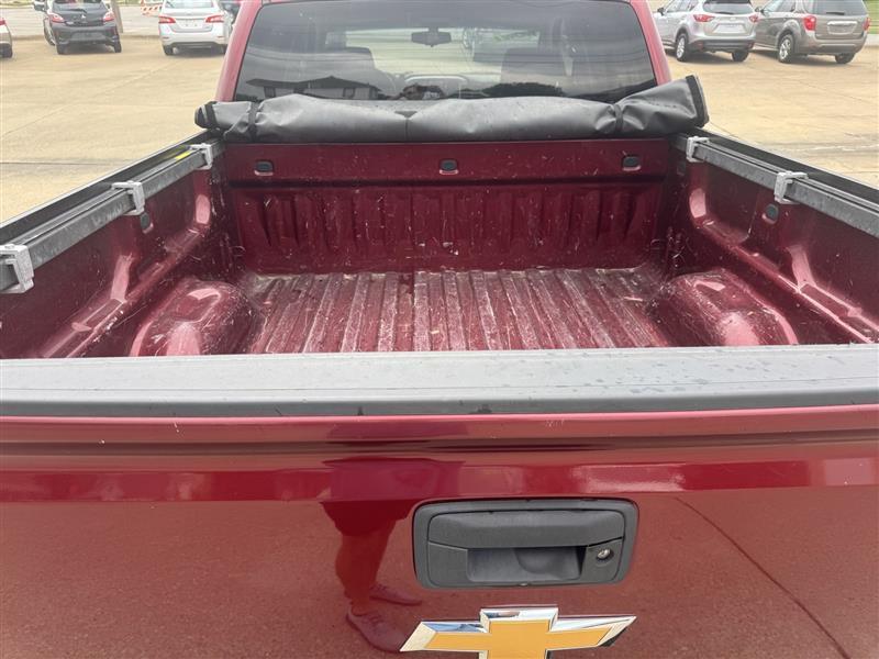 Chevrolet Silverado photo 27