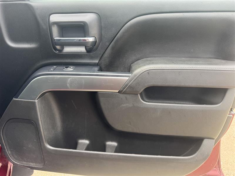 Chevrolet Silverado photo 32