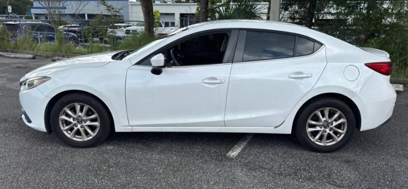 Mazda MAZDA3 i Sport 2016