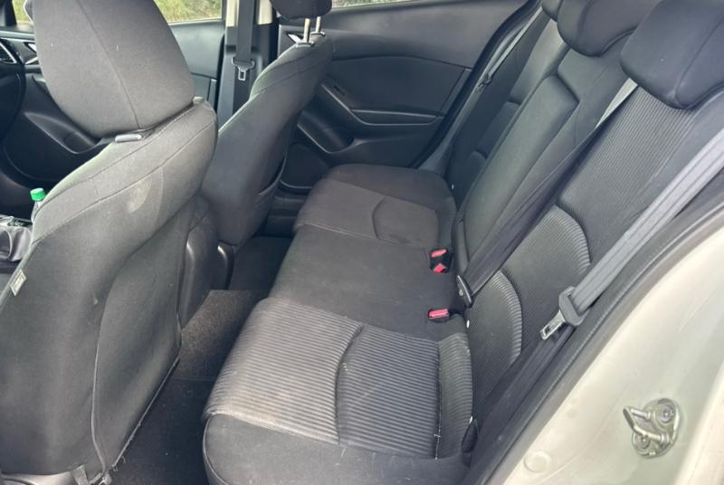 Mazda MAZDA3 i Sport 2016