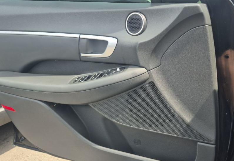 Hyundai Sonata SEL 2020