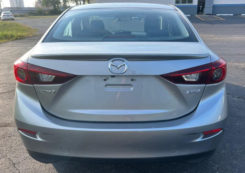 Mazda MAZDA3 i Sport 2016