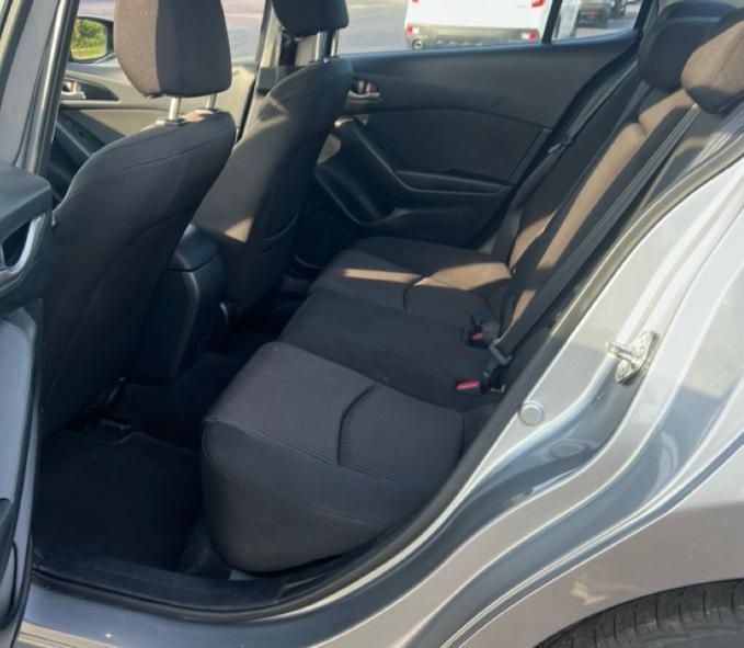 Mazda MAZDA3 i Sport 2016