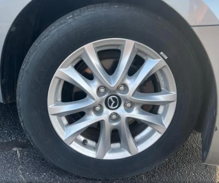 Mazda MAZDA3 i Sport 2016