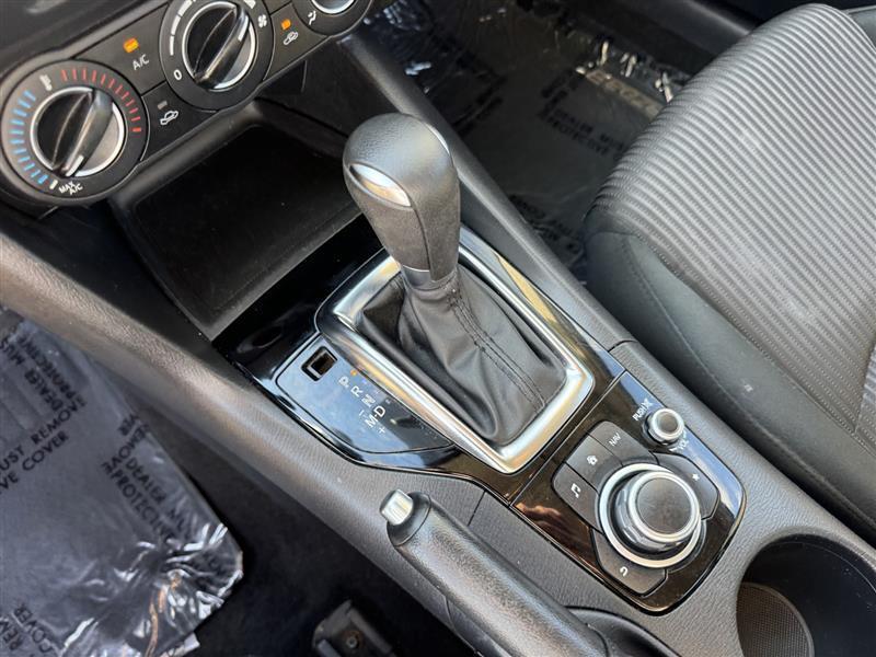 Mazda MAZDA3 i Sport 2016