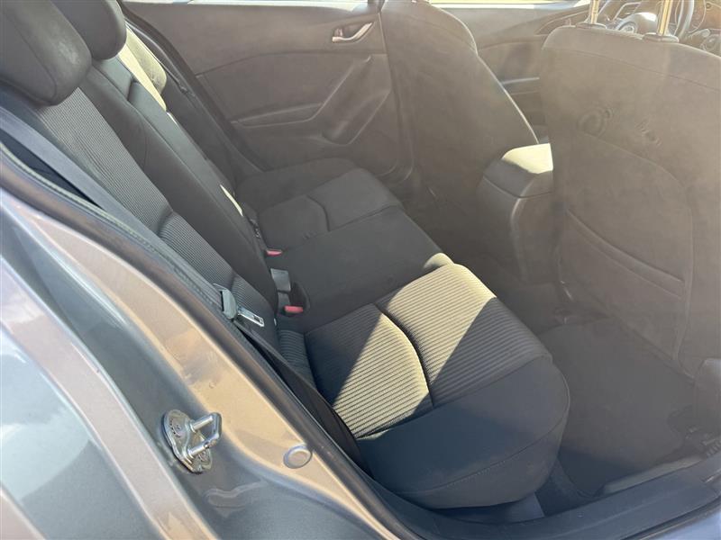 Mazda MAZDA3 i Sport 2016