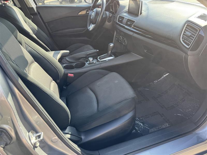 Mazda MAZDA3 i Sport 2016