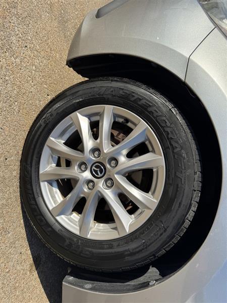 Mazda MAZDA3 i Sport 2016