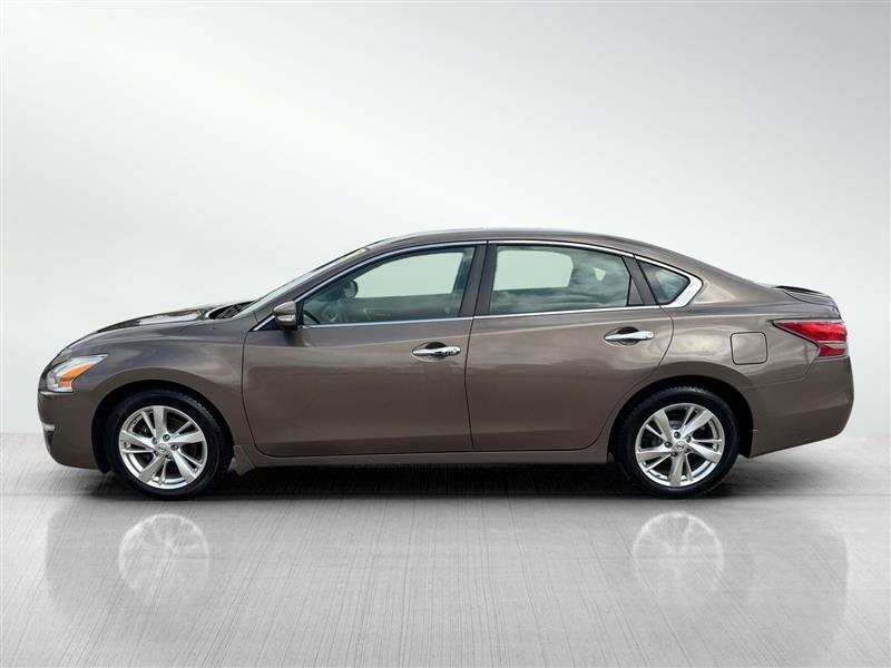 Nissan Altima 2.5 SV 2014