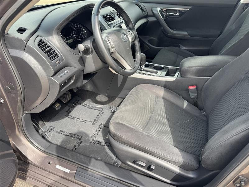 Nissan Altima 2.5 SV 2014